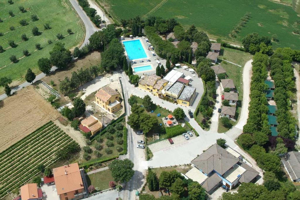 Camping Village Mar Y Sierra San Costanzo Kültér fotó