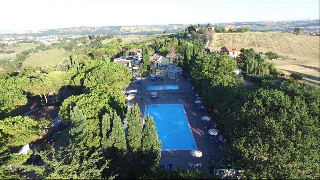 Camping Village Mar Y Sierra San Costanzo Kültér fotó