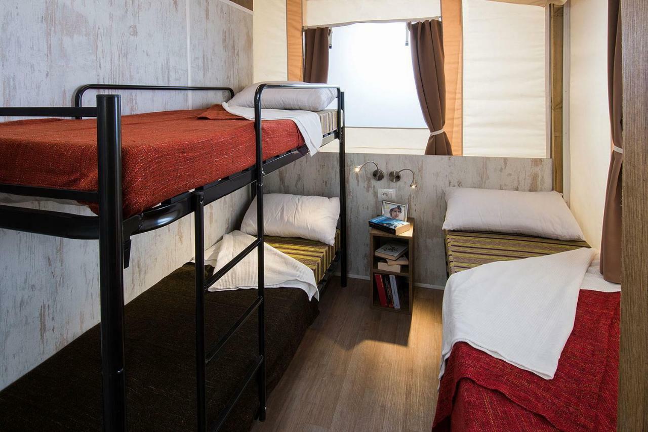 Camping Village Mar Y Sierra San Costanzo Kültér fotó